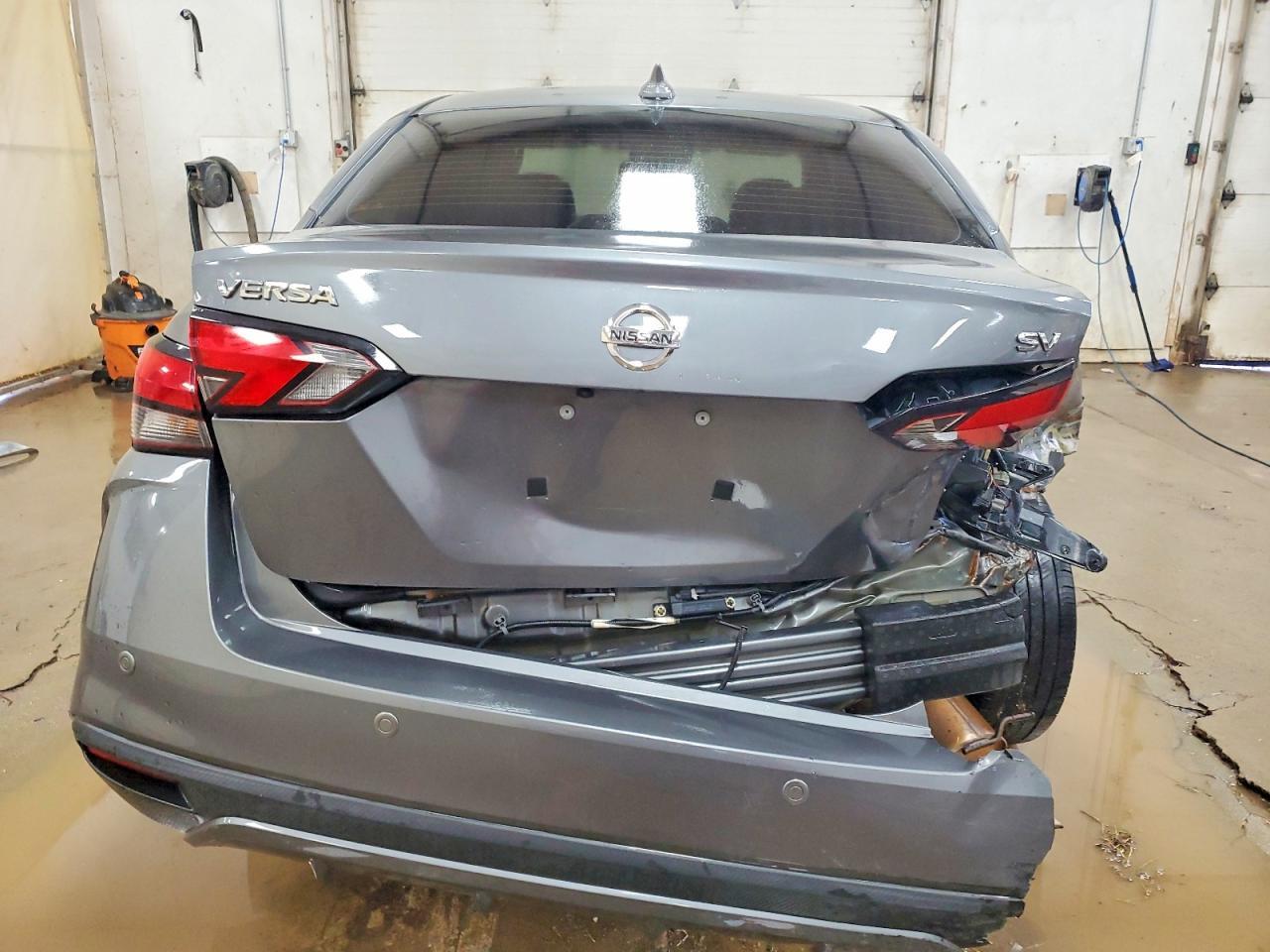 2021 NISSAN VERSA