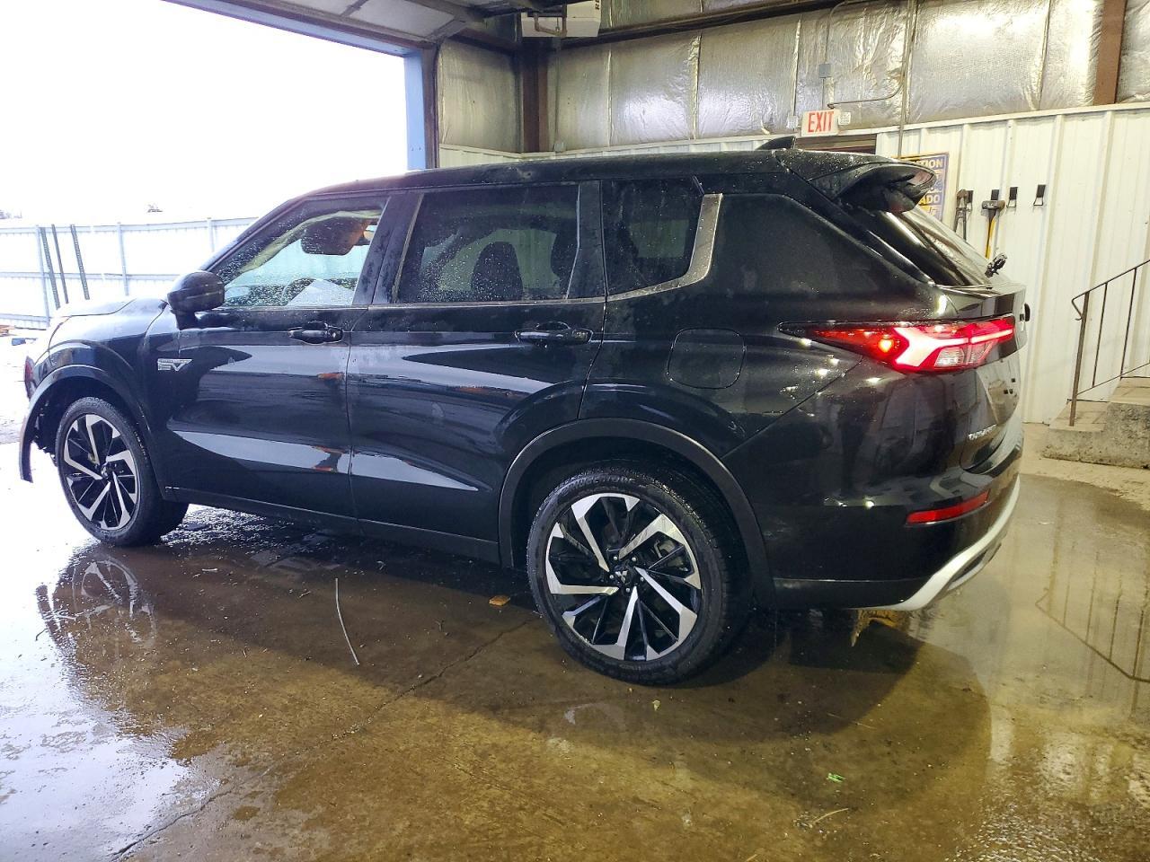 2025 MITSUBISHI outlander