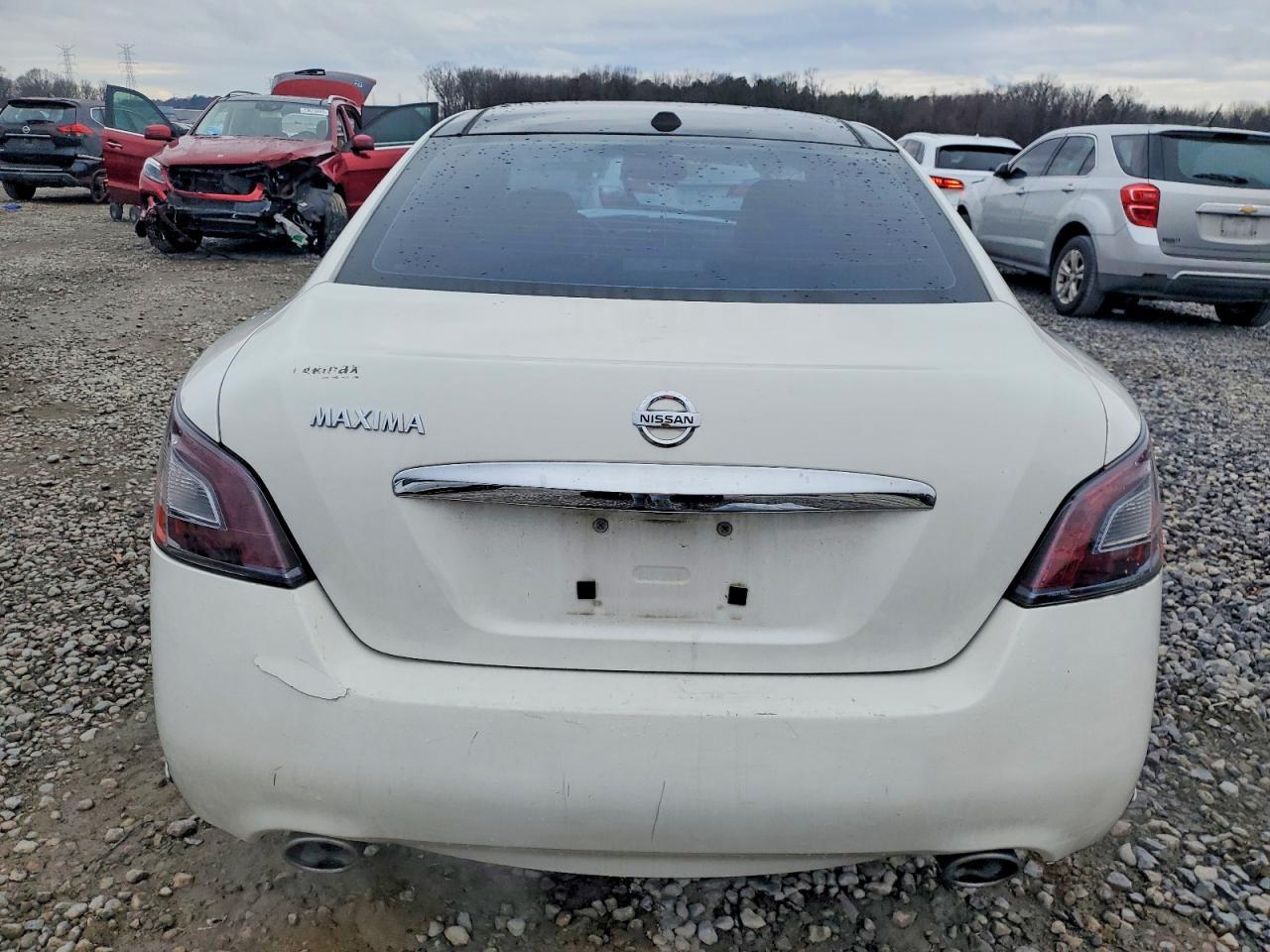 2012 NISSAN Maxima
