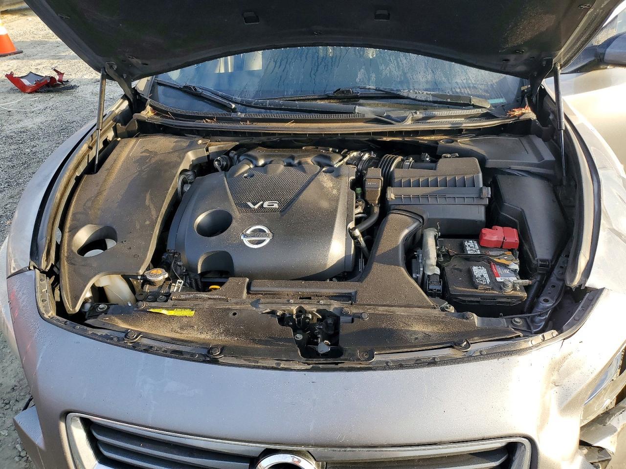 2014 NISSAN Maxima