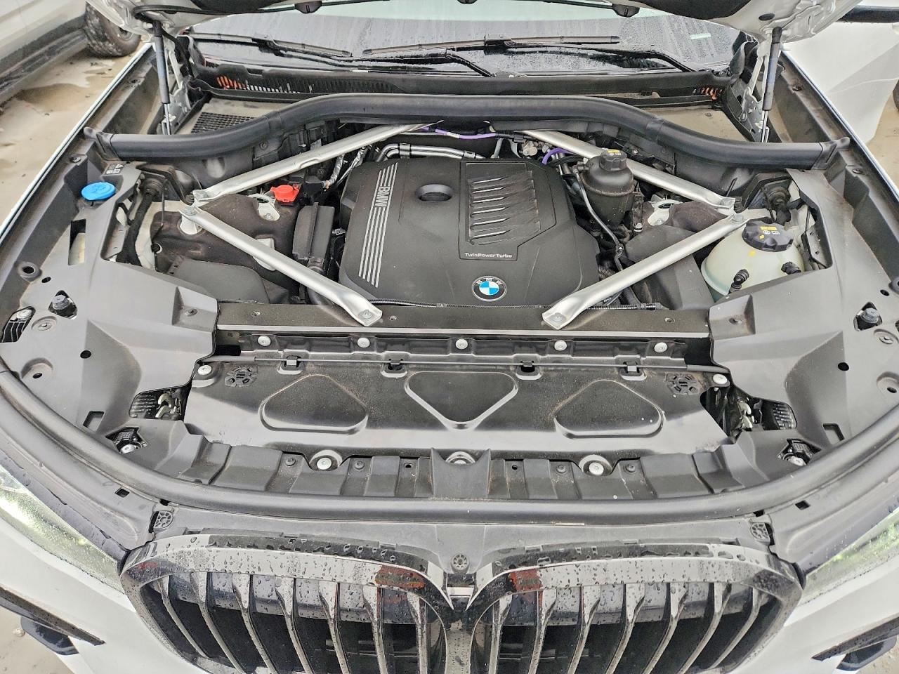 2022 BMW X7