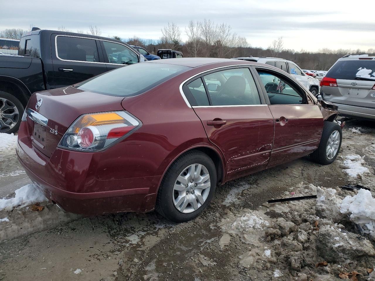 2012 NISSAN ALTIMA