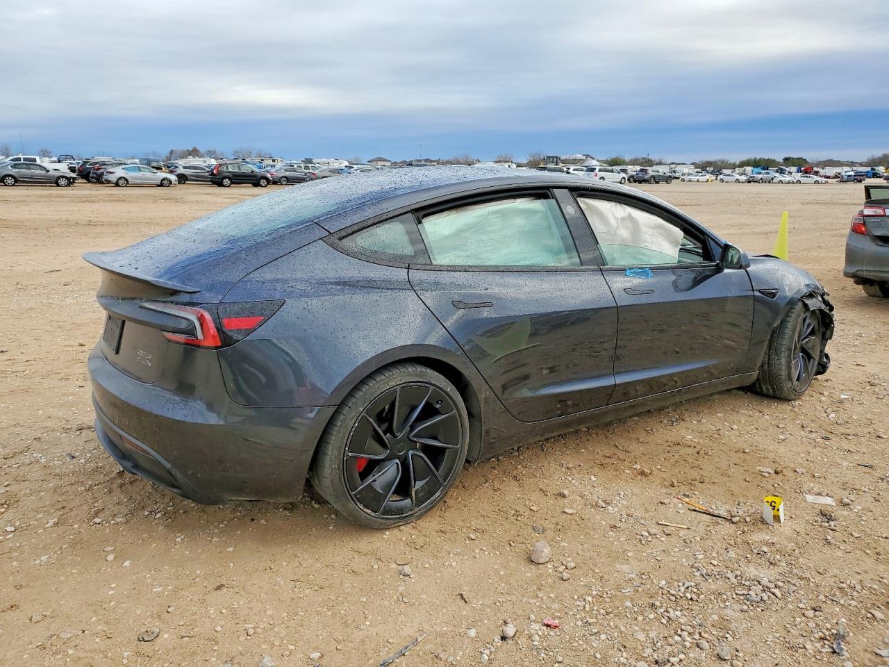 2024 TESLA MODEL 3
