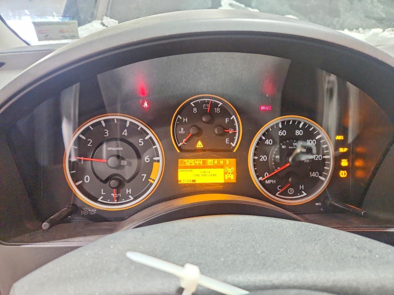 2011 NISSAN Titan