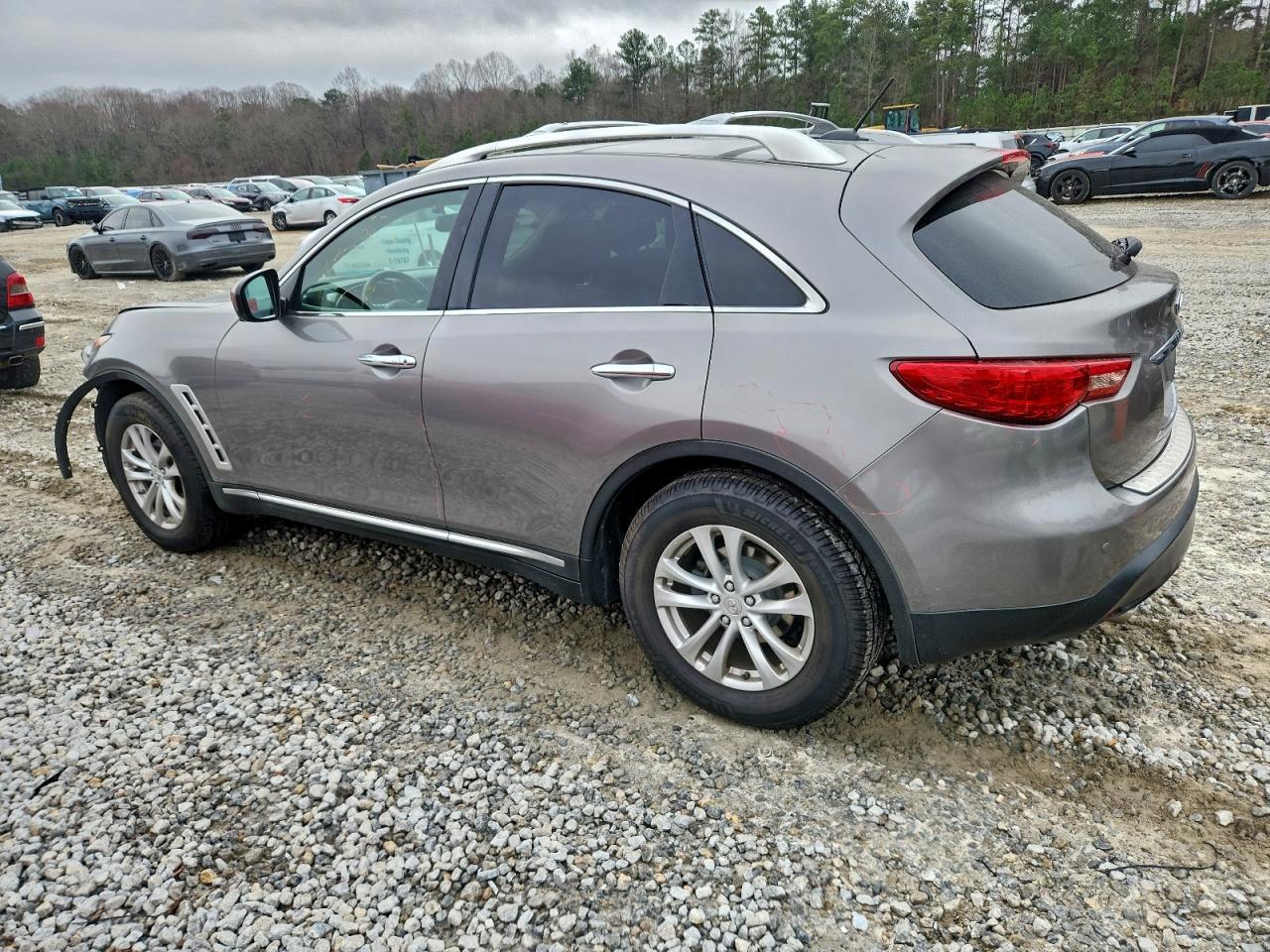 2010 INFINITI FX35