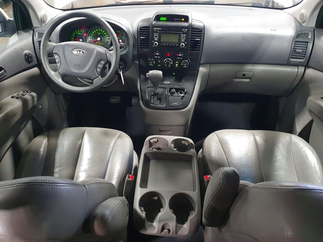 2012 KIA SEDONA