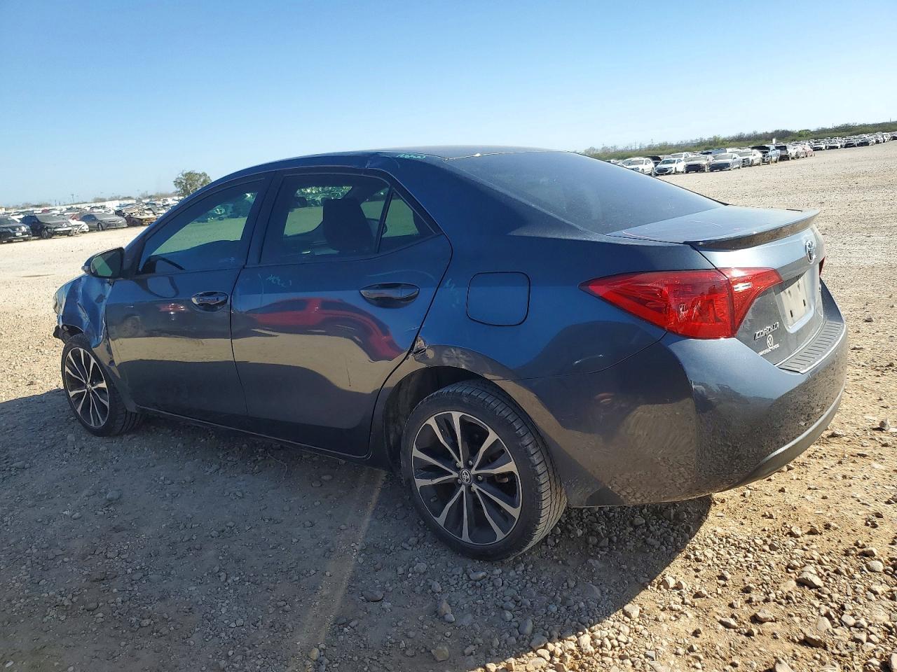 2017 TOYOTA COROLLA