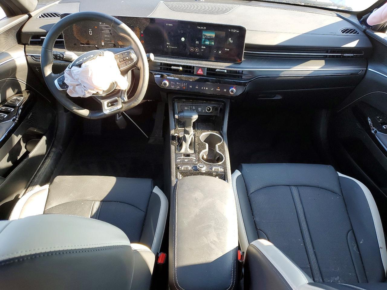 2026 KIA K5