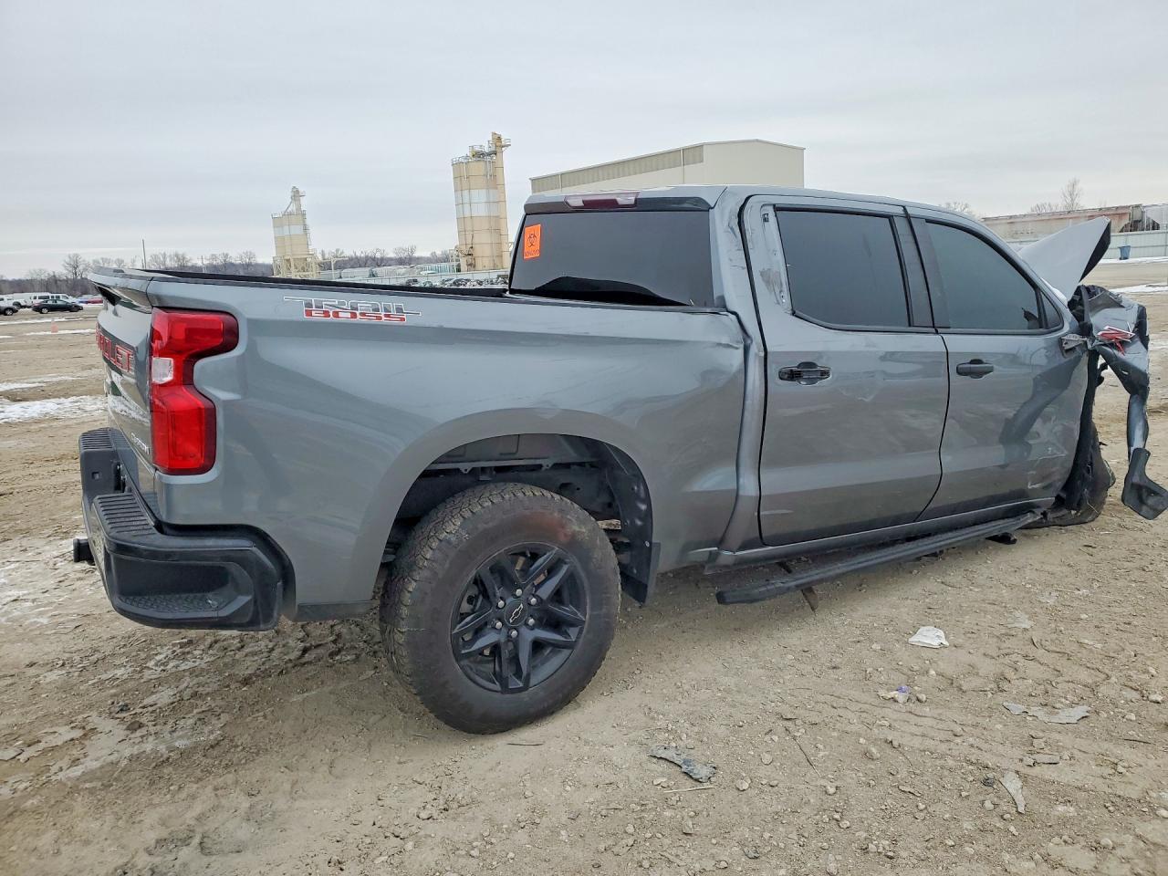 2021 CHEVROLET Silverado
