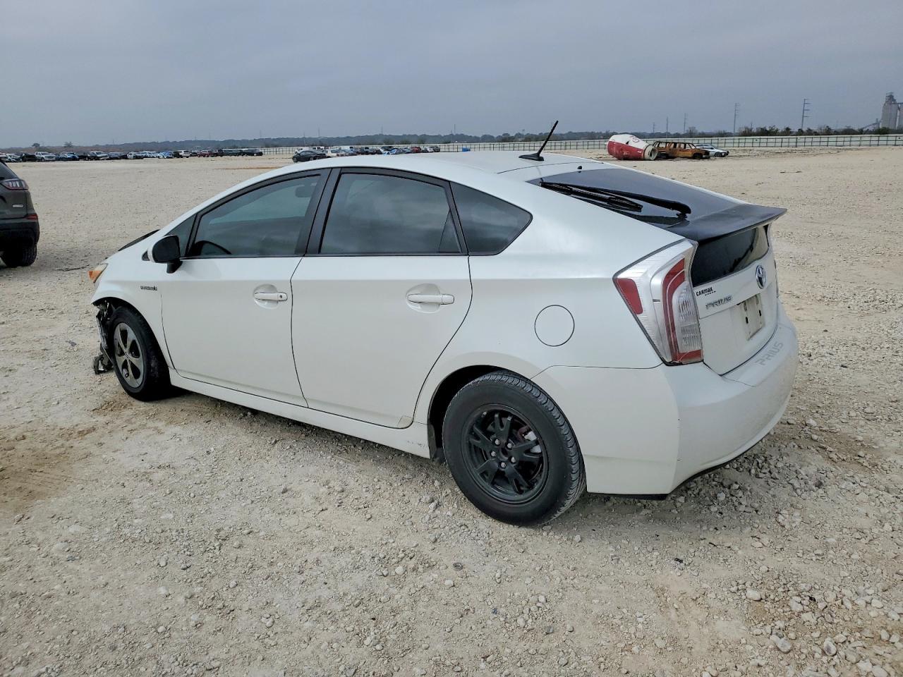 2015 TOYOTA PRIUS