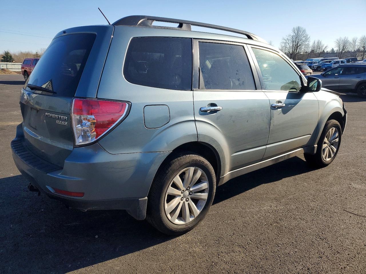2011 SUBARU FORESTER
