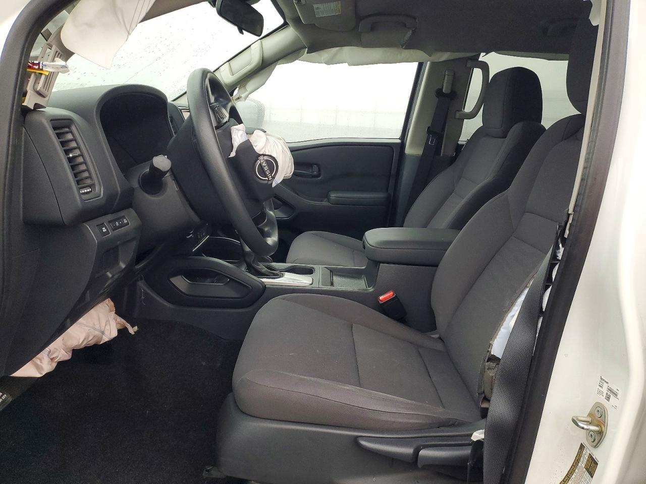 2022 NISSAN Frontier