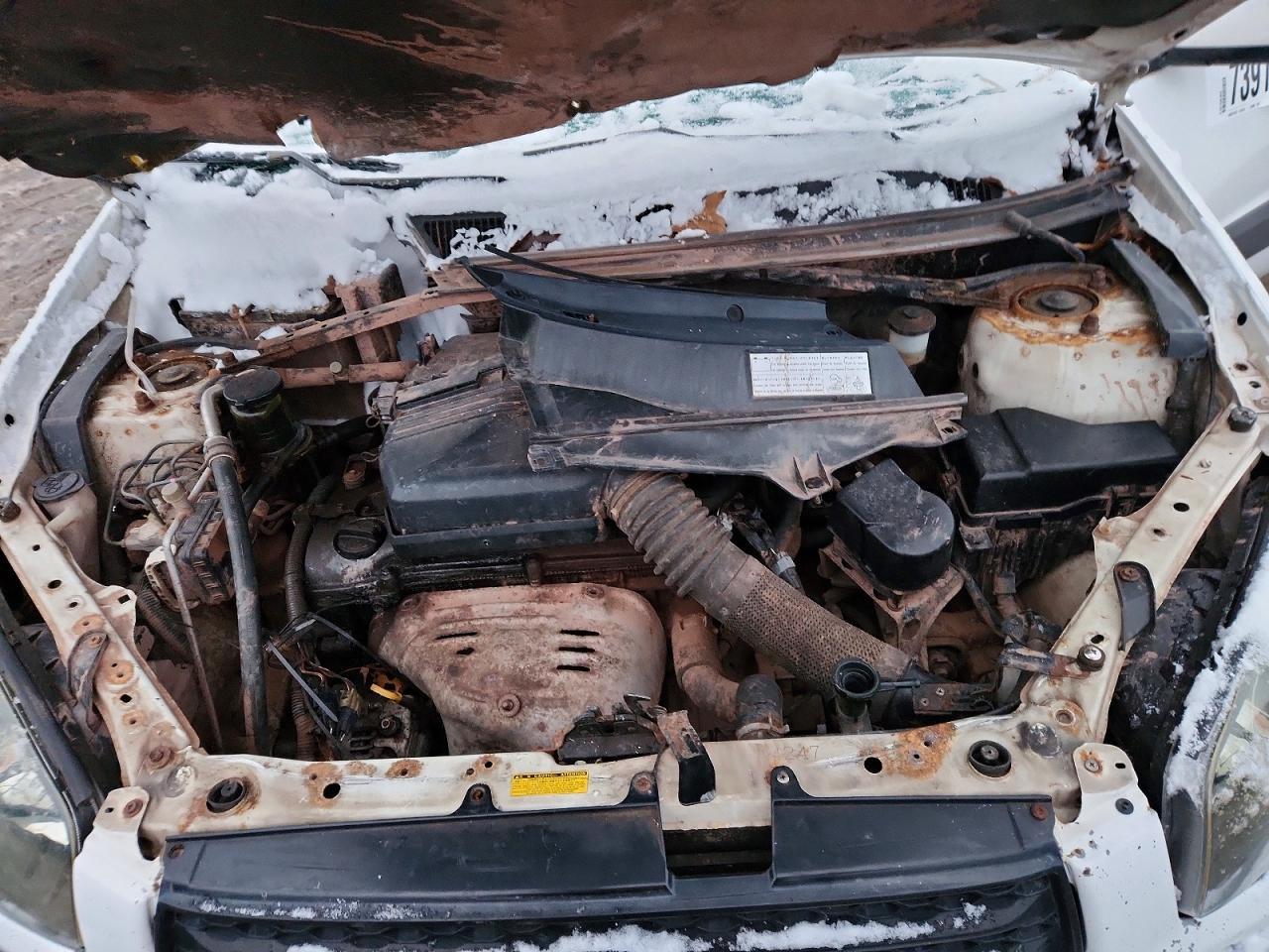 2001 TOYOTA RAV4