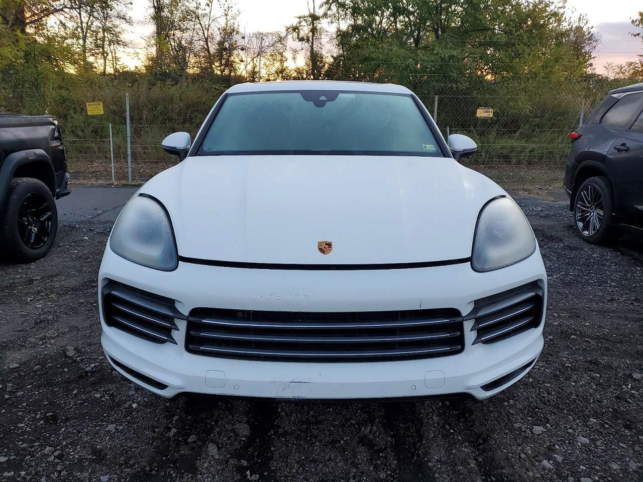 2023 PORSCHE CAYENNE