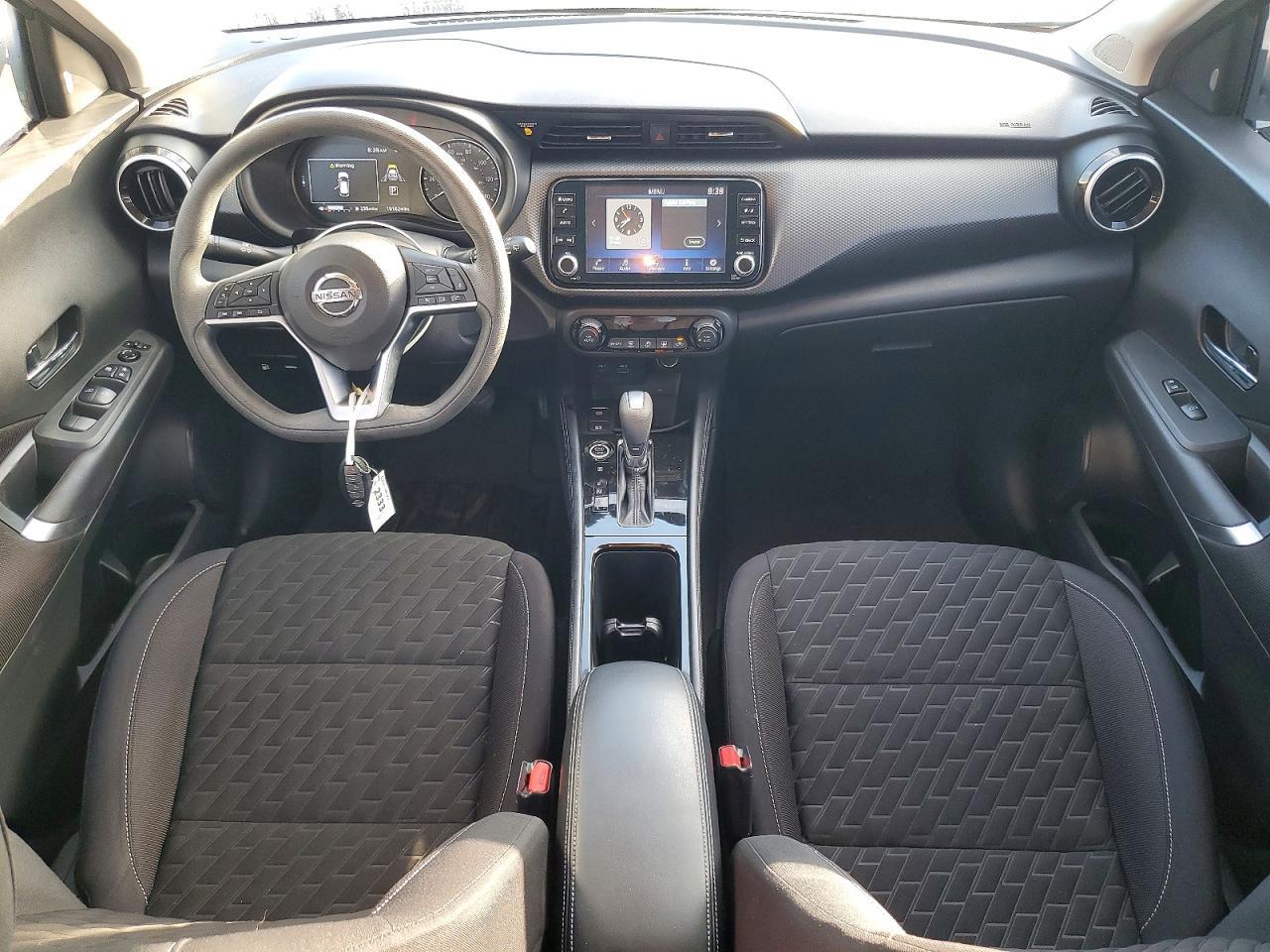 2021 NISSAN KICKS