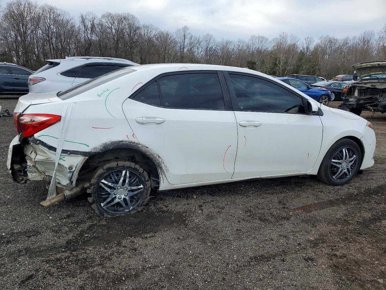 2017 TOYOTA COROLLA