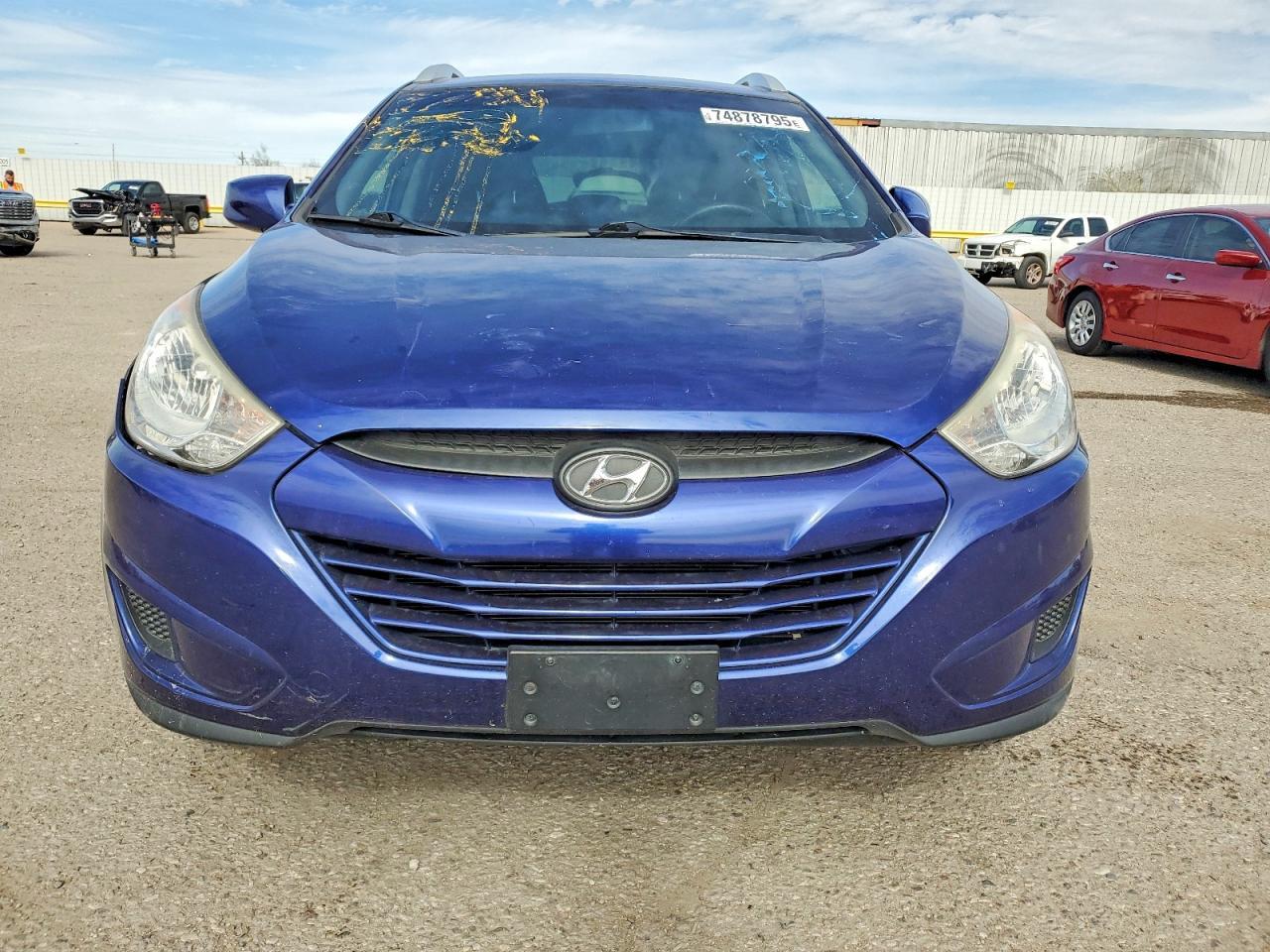 2011 HYUNDAI TUCSON