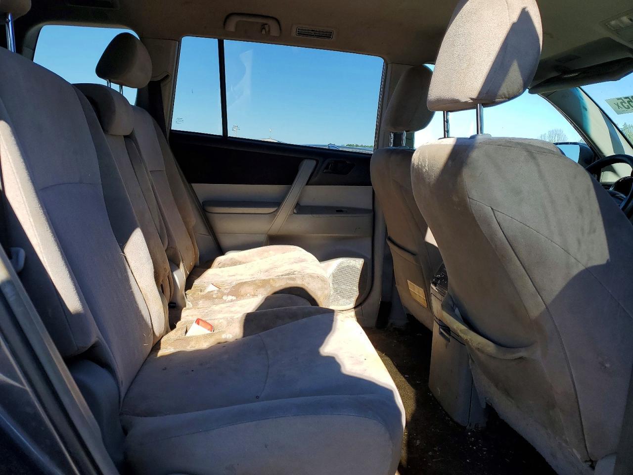 2012 TOYOTA HIGHLANDER