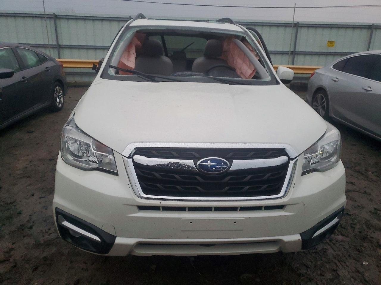 2017 SUBARU FORESTER