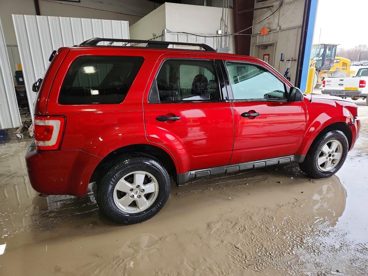 2009 FORD ESCAPE