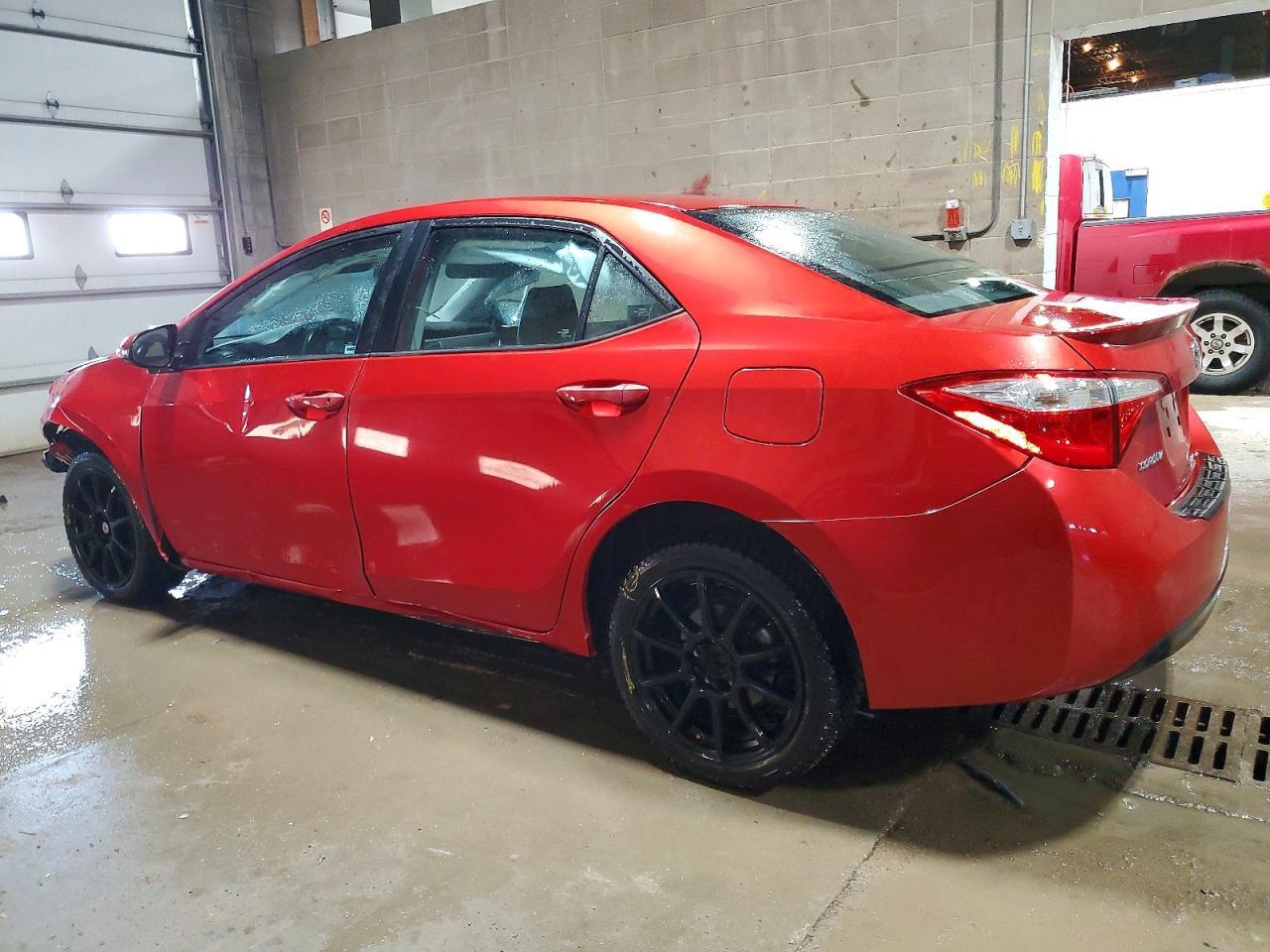 2015 TOYOTA COROLLA
