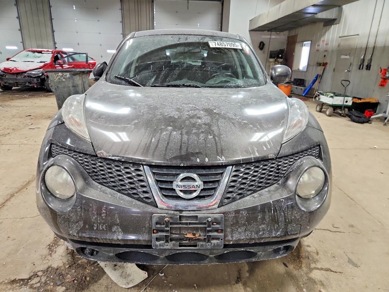 2011 NISSAN Juke