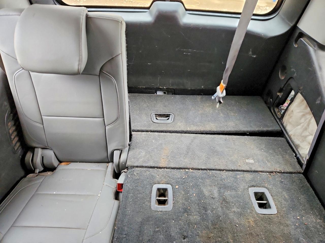 2015 CHEVROLET Tahoe