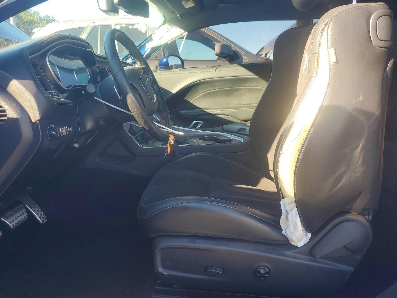2021 DODGE Challenger