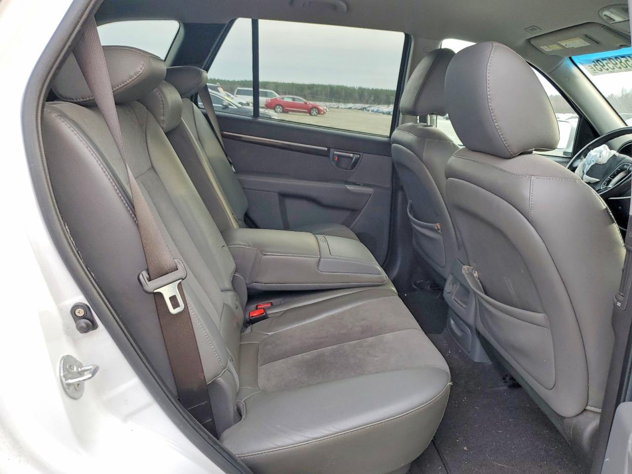 2011 HYUNDAI SANTA FE