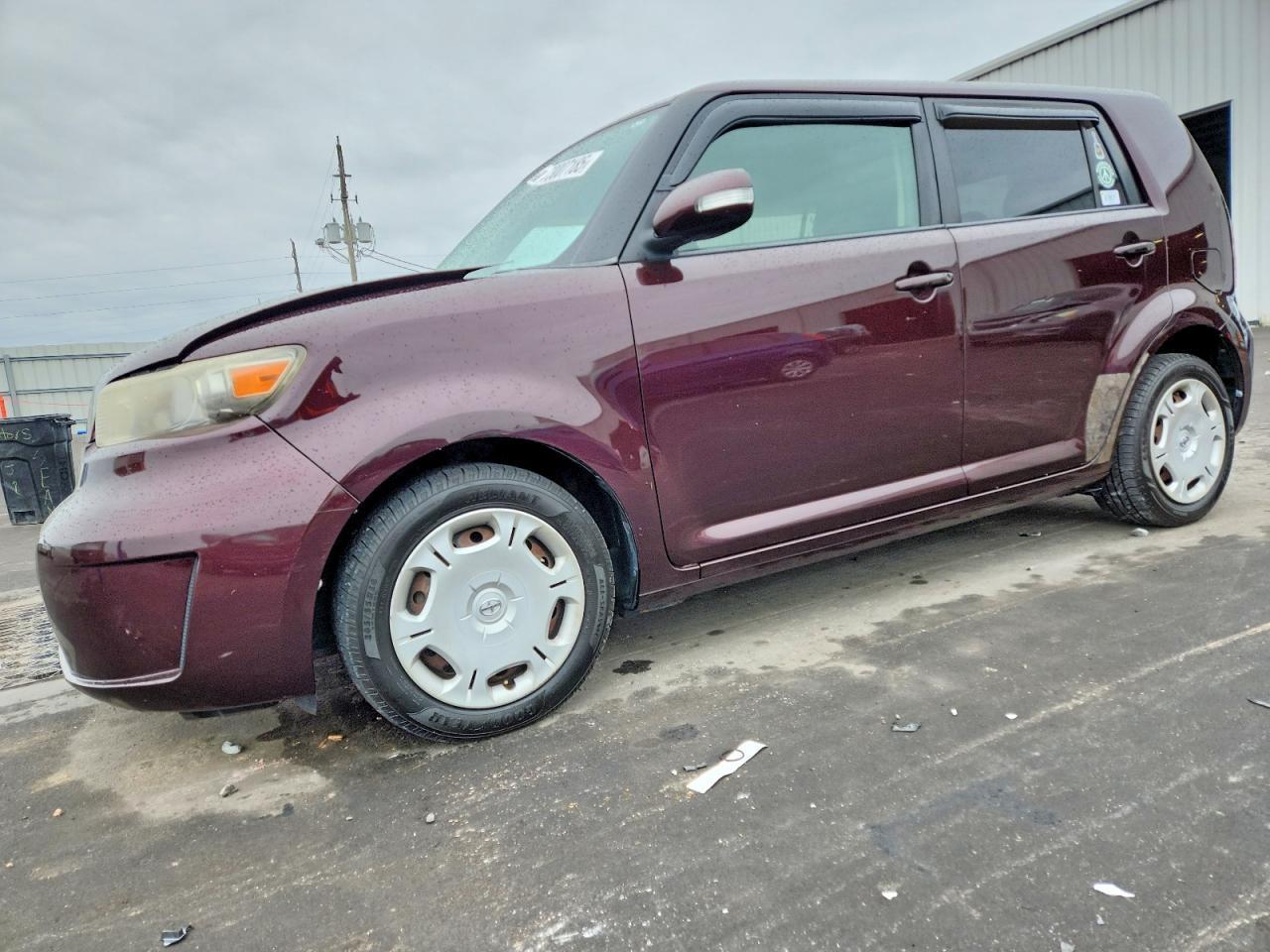 2010 TOYOTA SCION