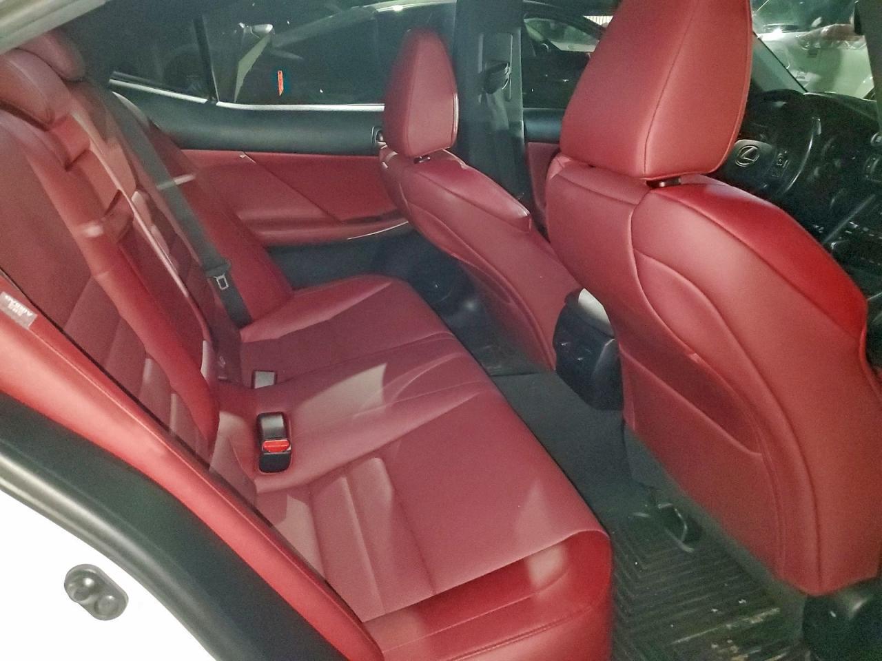 2017 LEXUS IS 200t