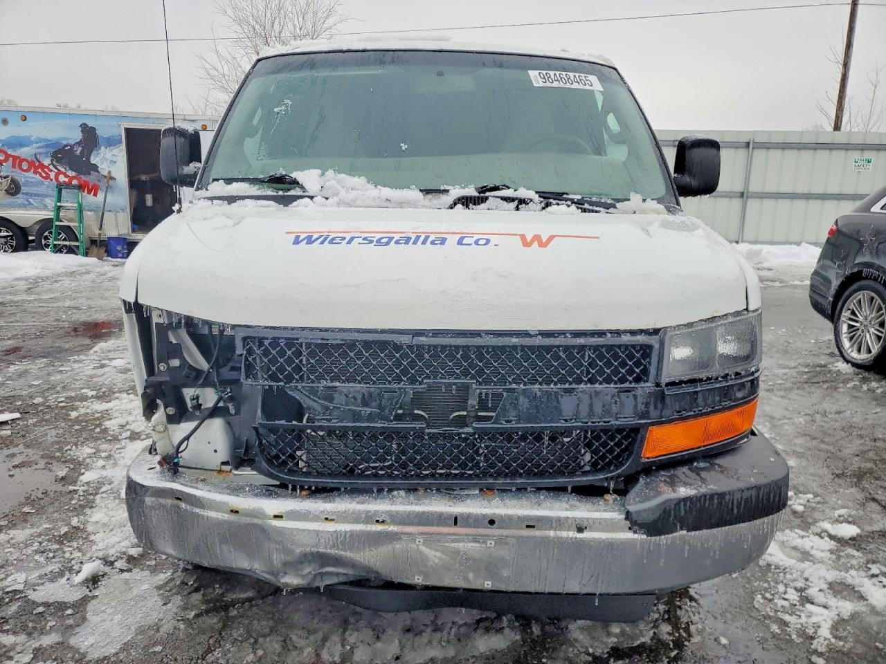 2016 CHEVROLET Express 3500