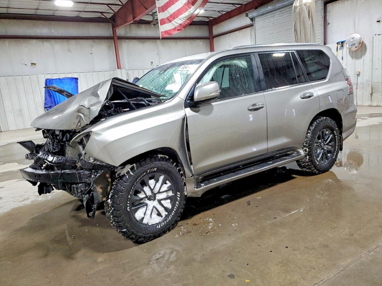 2022 LEXUS GX 460