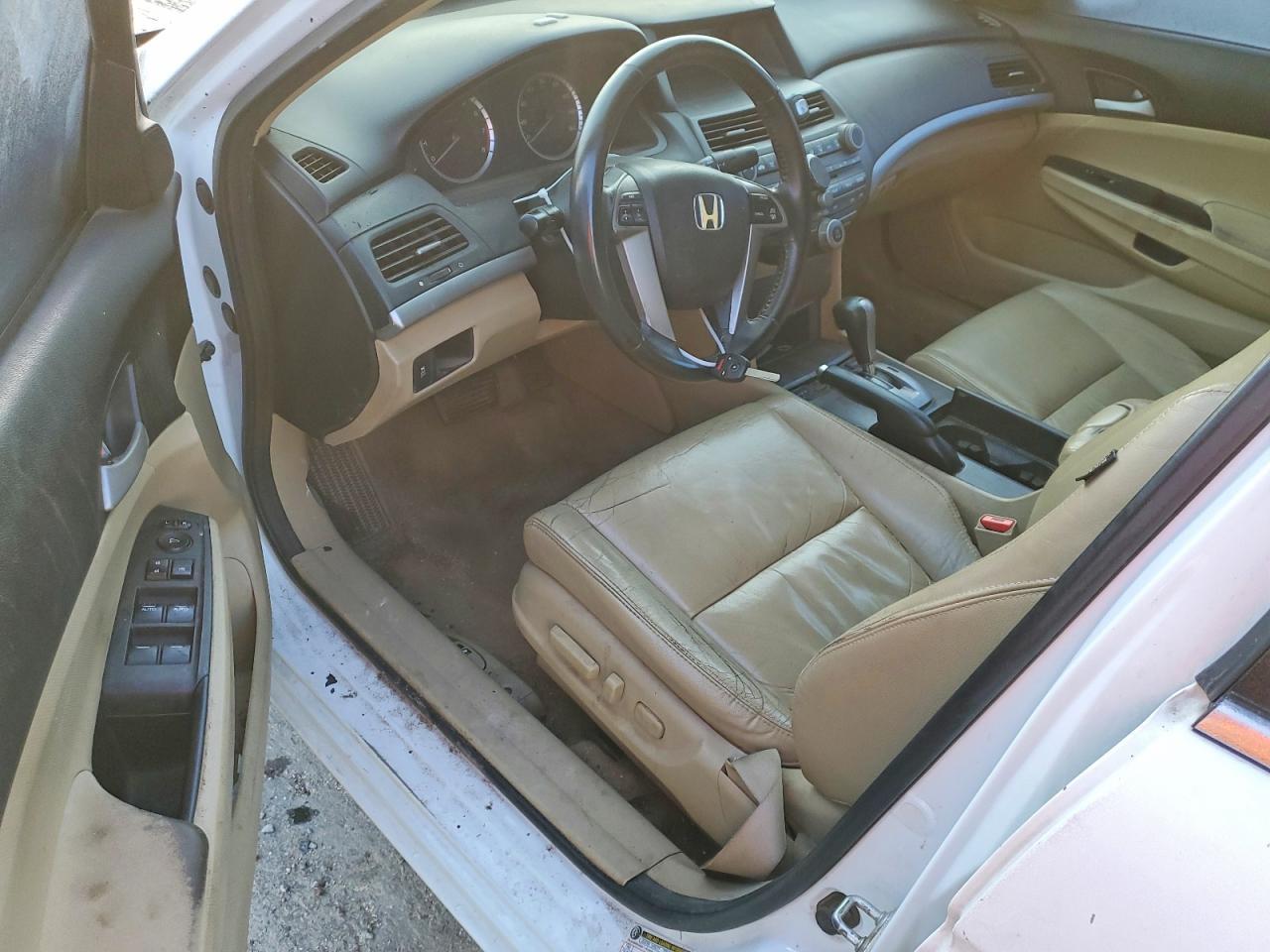 2011 HONDA ACCORD