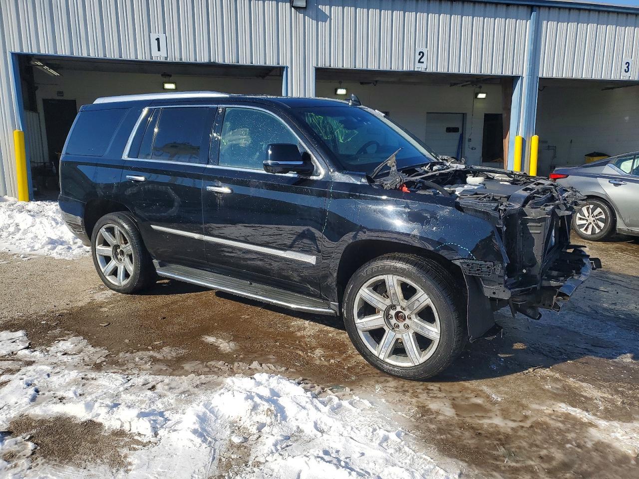 2016 CADILLAC ESCALADE