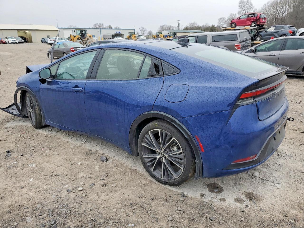2024 TOYOTA PRIUS