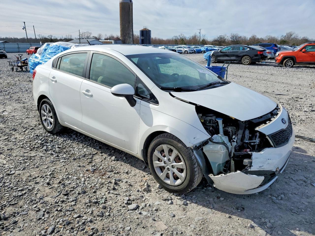 2014 KIA RIO