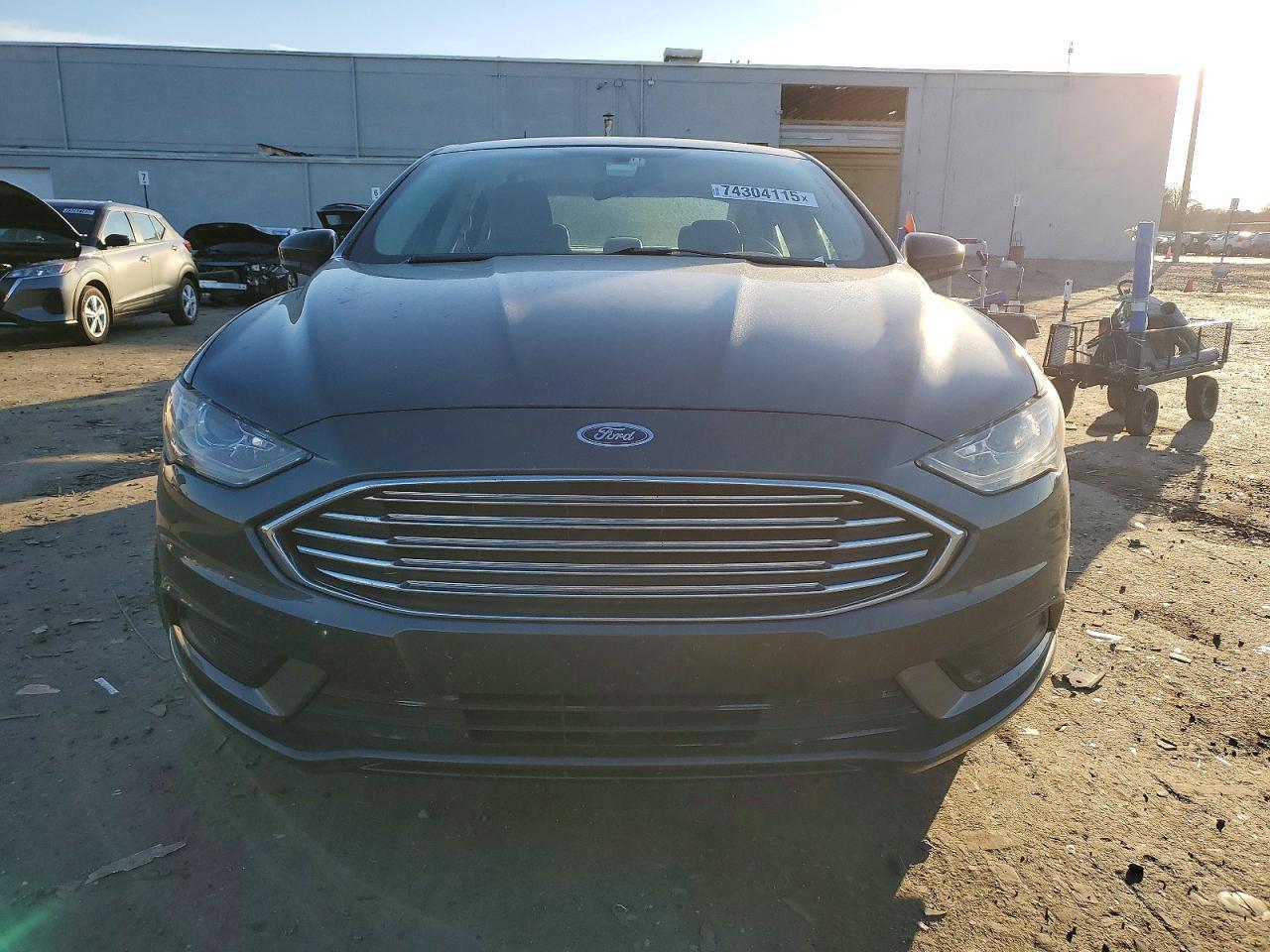 2017 FORD FUSION