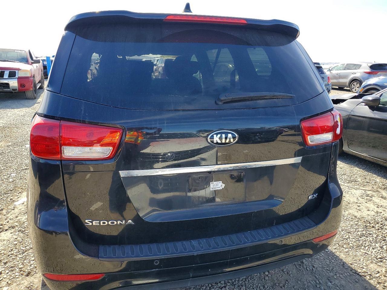 2017 KIA SEDONA