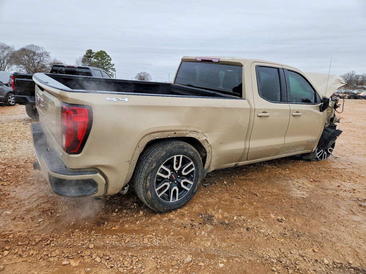 2023 GMC Sierra