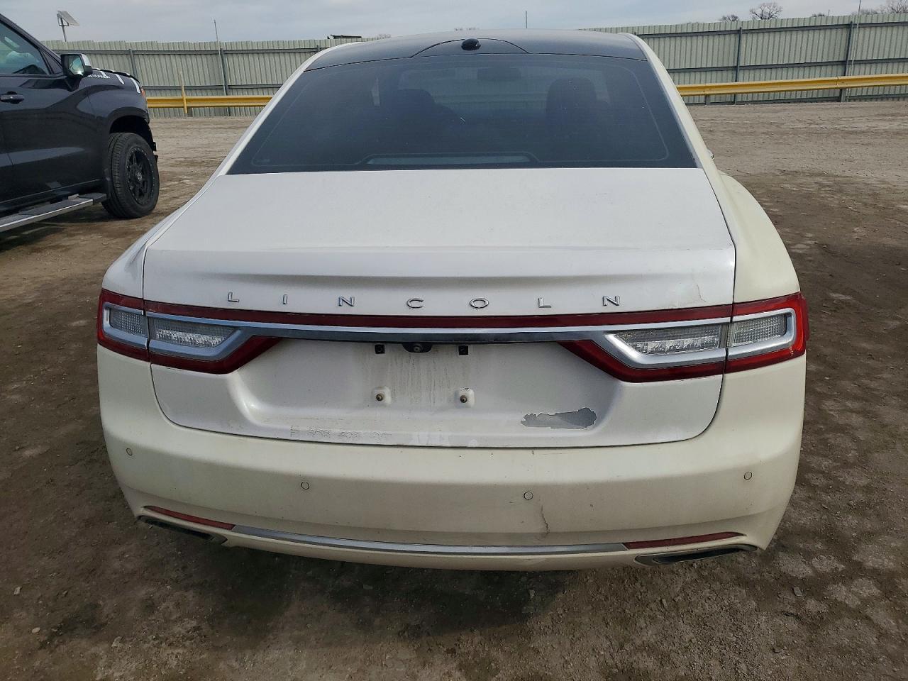 2017 LINCOLN Continental