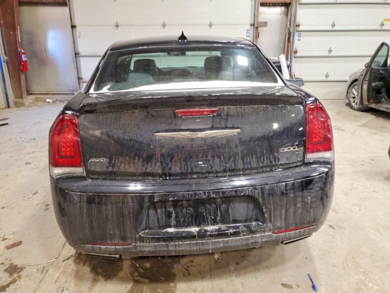 2016 CHRYSLER 300