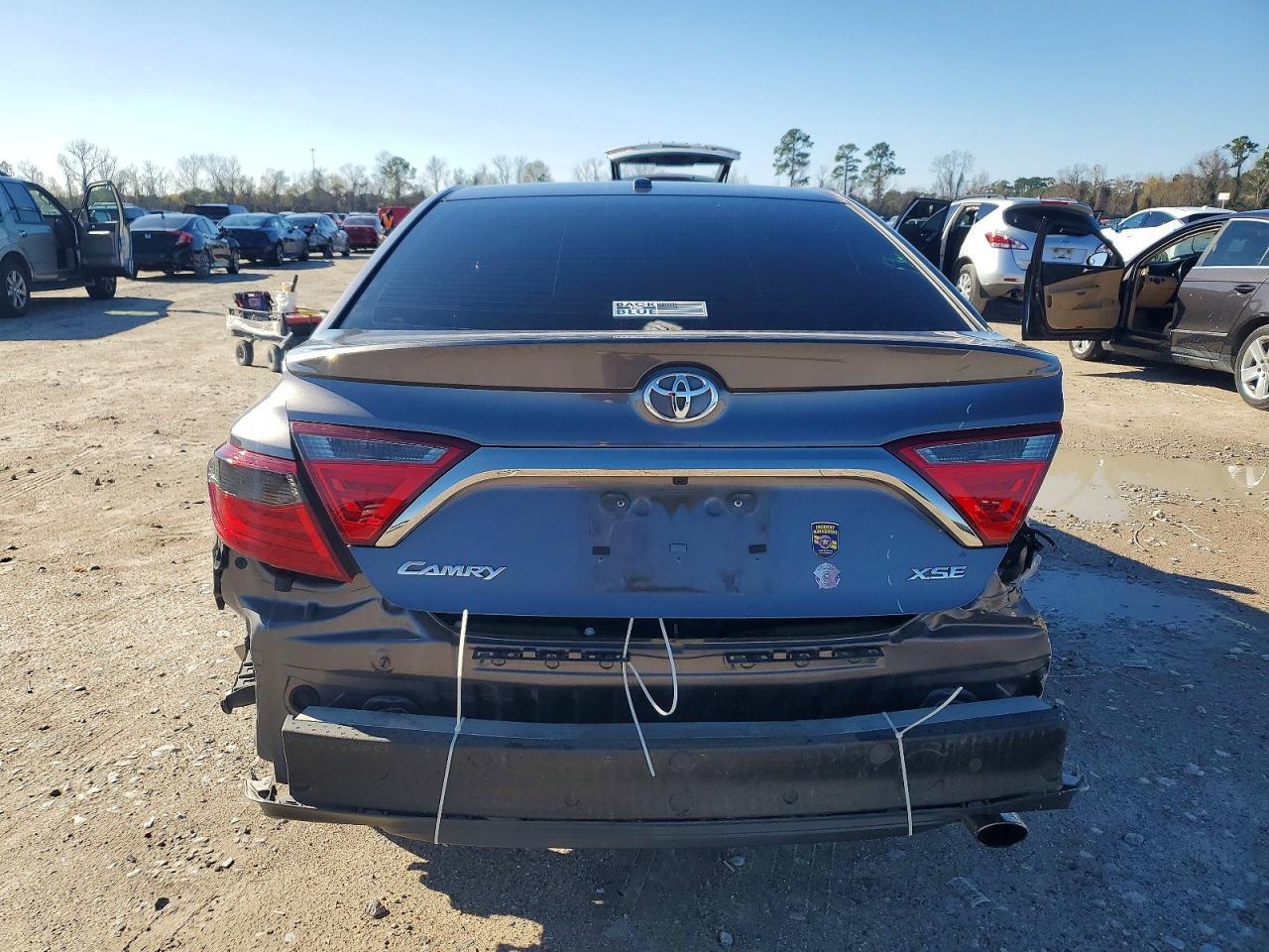 2015 TOYOTA CAMRY