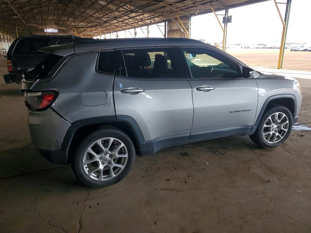 2023 JEEP Compass