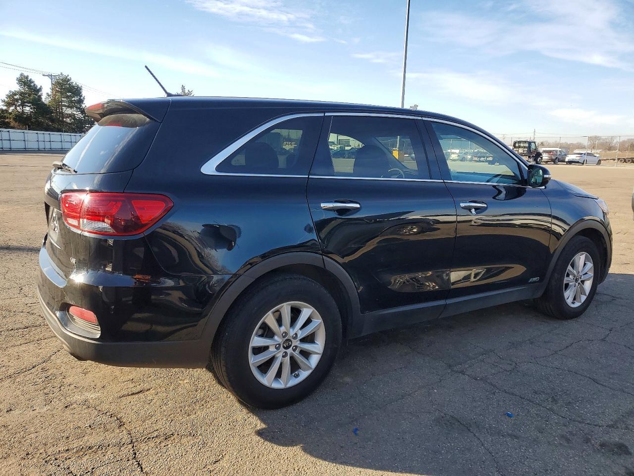 2019 KIA SORENTO