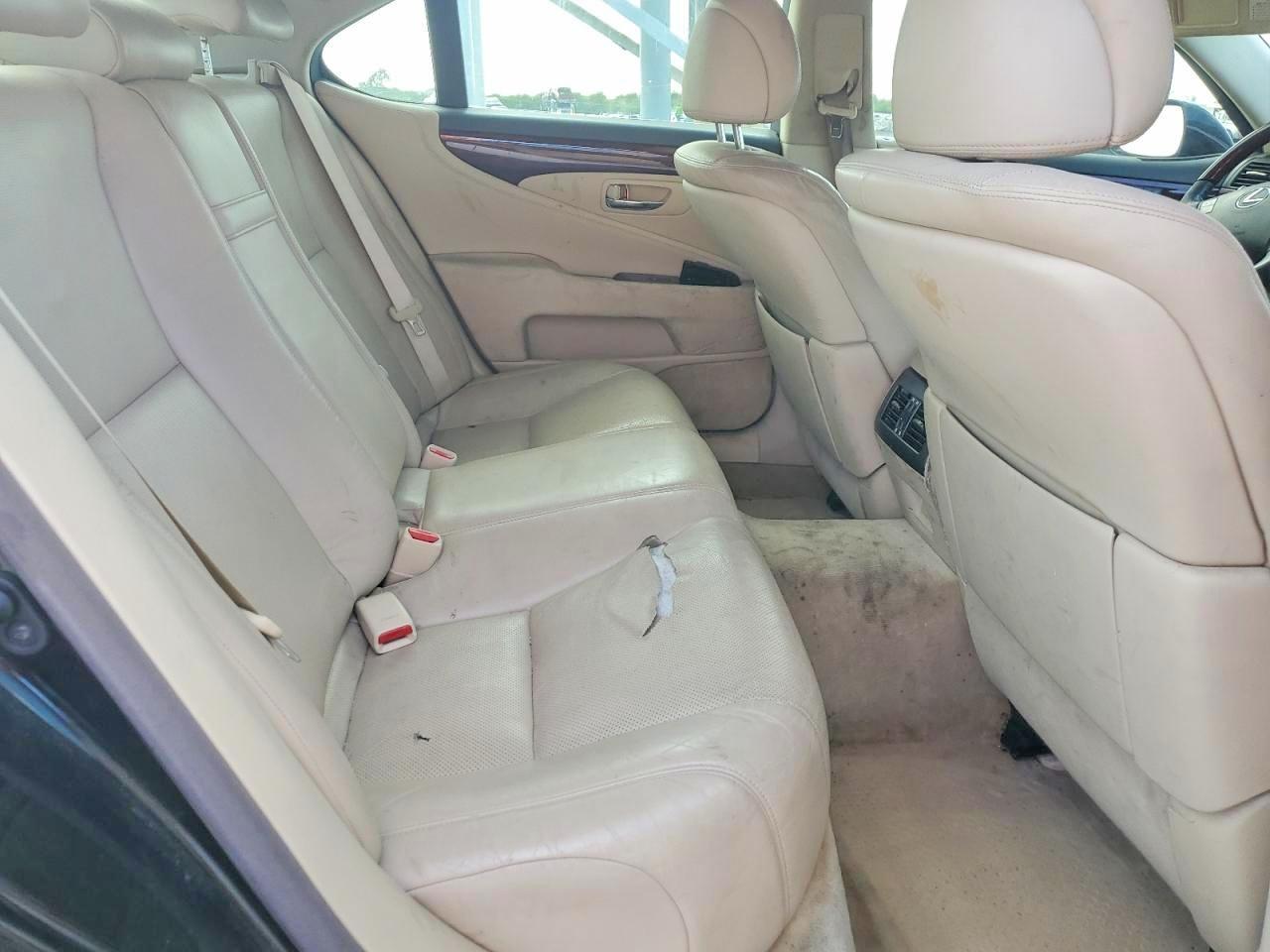 2011 LEXUS LS 460