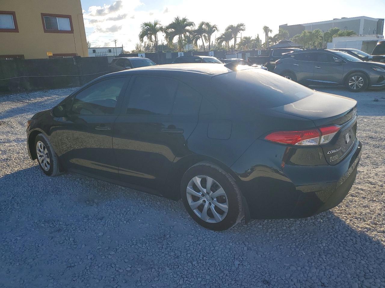2025 TOYOTA COROLLA