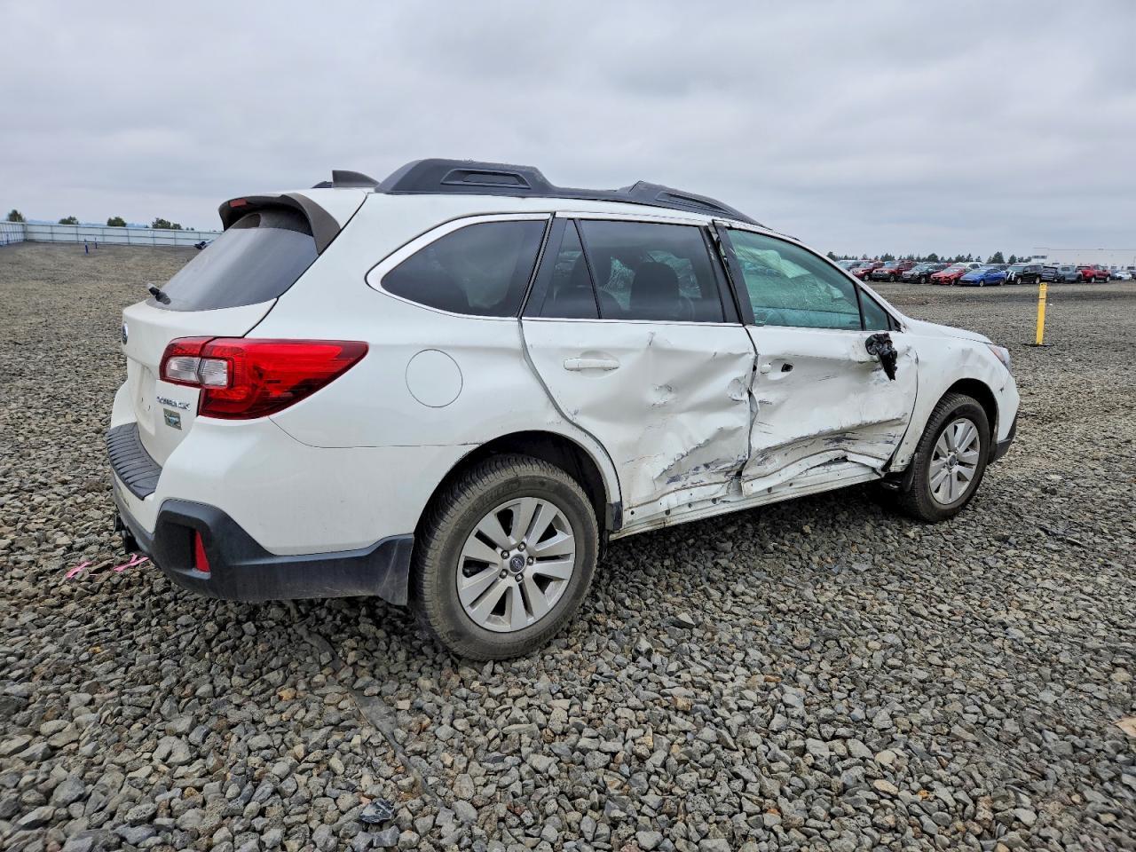 2018 SUBARU Outback