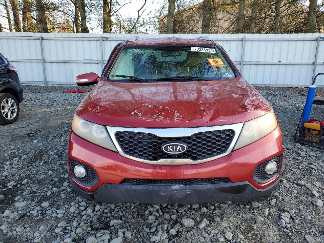 2011 KIA SORENTO