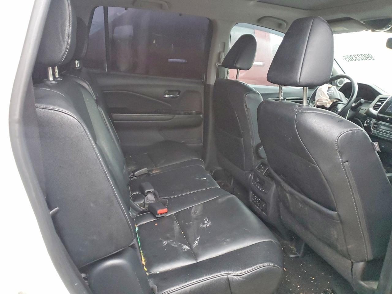 2017 HONDA PILOT